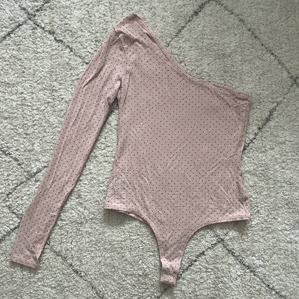 GUESS Bodysuit - one shoulder long sleeve